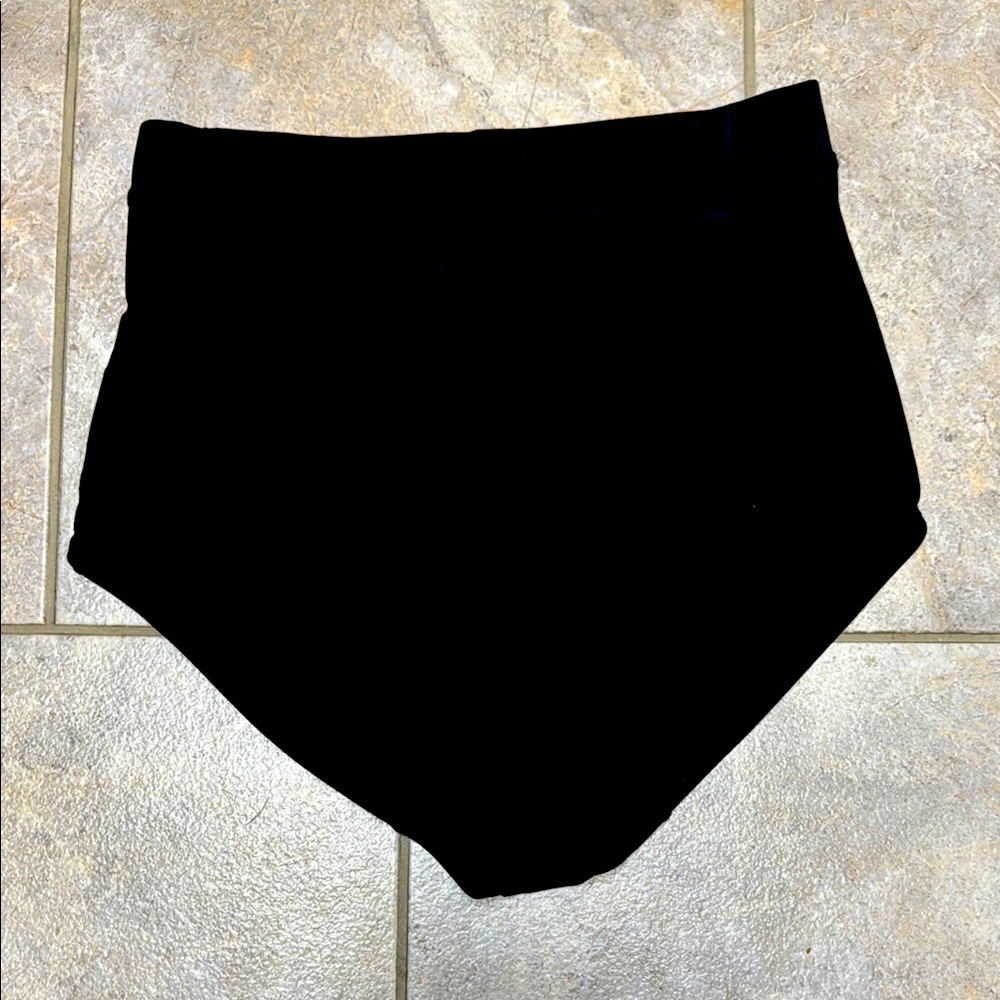 Cacique swim solid black high waisted Swim Bottoms size 18